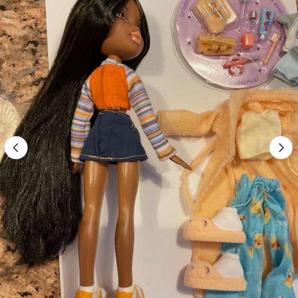 Bratz Reproduction Sasha Slumber Party - Picture 4 of 4